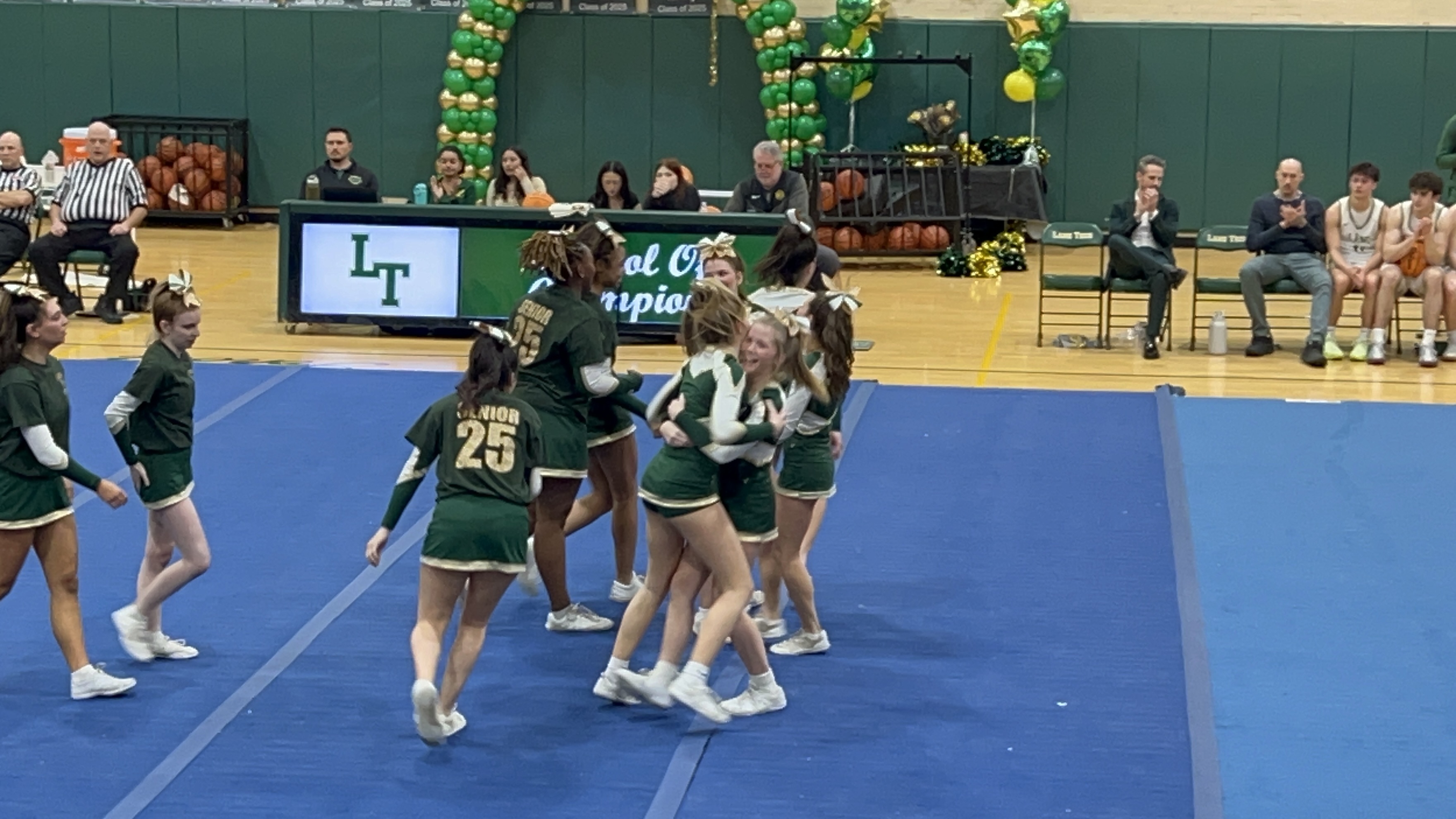 Cheer photo 9